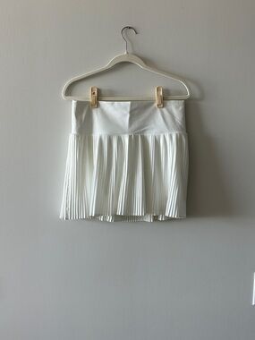 JoyLab White Pleated Mini Skirt